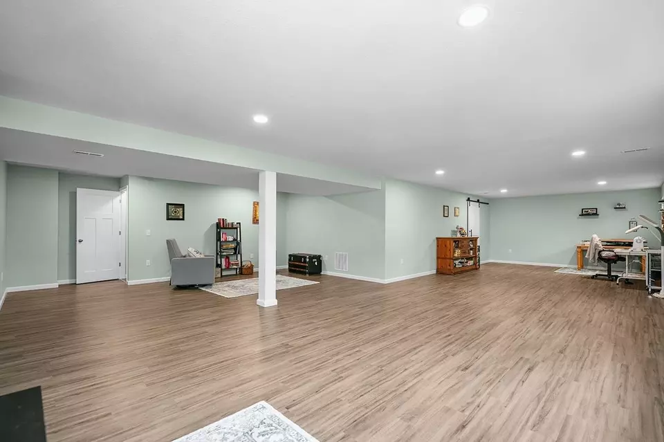 Living - 2523 Redspire Blvd, Goshen, IN 46526 photo 1 of 1