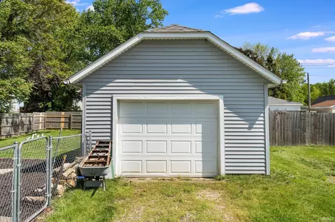 404 E High St, Garrett, IN 46738 photo 36