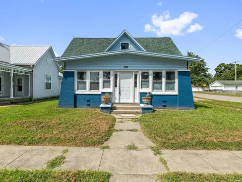 531 E 5th St, Mount Vernon, IN 47620