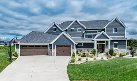 3285 Breyerton Cv, Fort Wayne, IN 46814