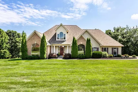 5439 S Farmers Dr, Bloomington, IN 47403