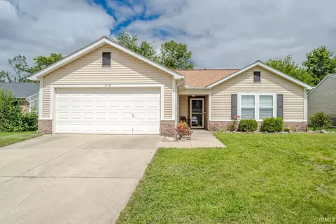 1910 Abnaki Dr, West Lafayette, IN 47906