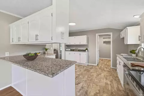 Kitchen - 1381 Stevens Ln, Mitchell, IN 47446 photo 1 of 3