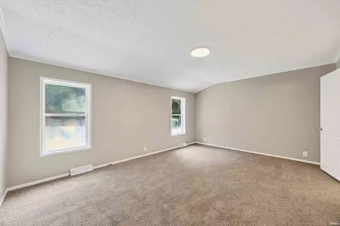 Bedroom - 1381 Stevens Ln, Mitchell, IN 47446 photo 1 of 6