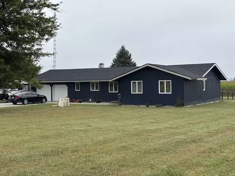 8769 S Base Rd, Lynn, IN 47355