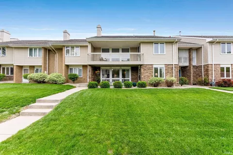 5561 S Wayne Ave #B, Fort Wayne, IN 46807