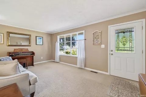 Entry Way - 1620 E Cherry Ln, Bloomington, IN 47401 photo 1 of 1