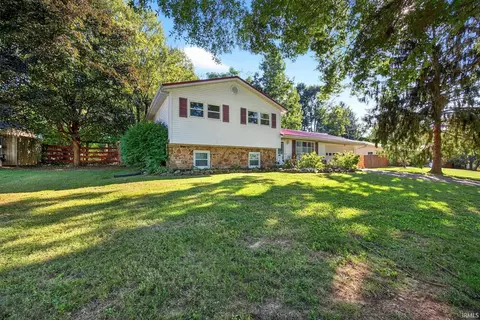 Exterior - 1620 E Cherry Ln, Bloomington, IN 47401 photo 7 of 14