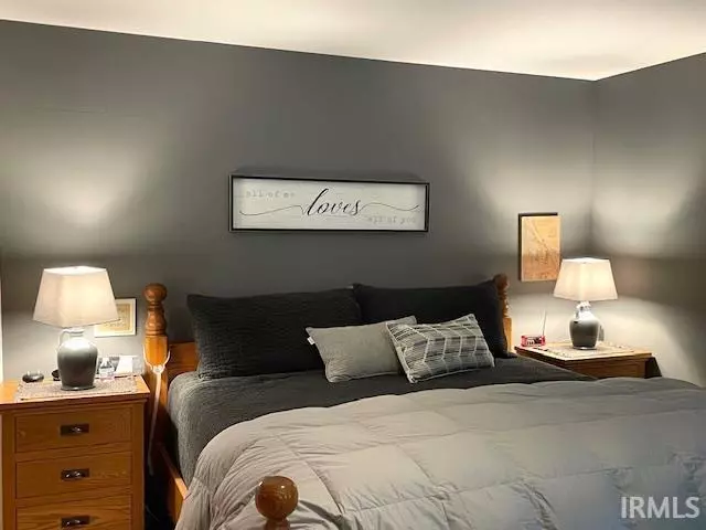 Bedroom - 1755 W Farview Dr, Peru, IN 46970 photo 2 of 2