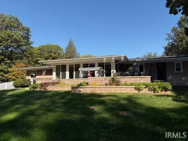 Exterior - 1755 W Farview Dr, Peru, IN 46970 photo 1 of 14