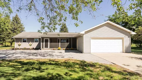 530 E 20 N Rd, Angola, IN 46703