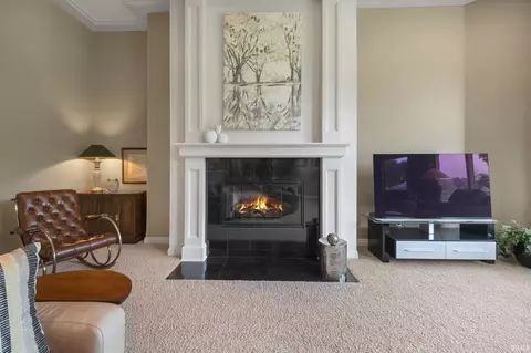 Living - 1801 Bent Tree Ct, Auburn, IN 46706 photo 3 of 3
