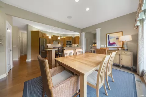 Dining - 1801 Bent Tree Ct, Auburn, IN 46706 photo 2 of 3