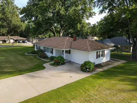 2007 Jackson Dr, Vincennes, IN 47591
