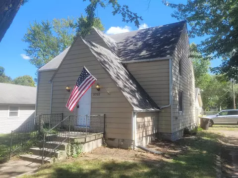 3702 Parkhill Ave, Fort Wayne, IN 46805