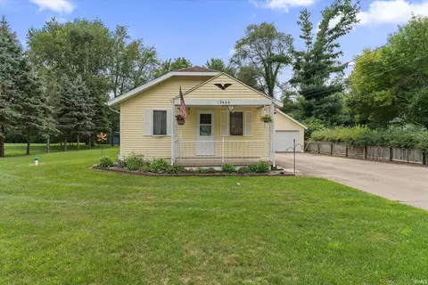 19444 Greenacre St, South Bend, IN 46637
