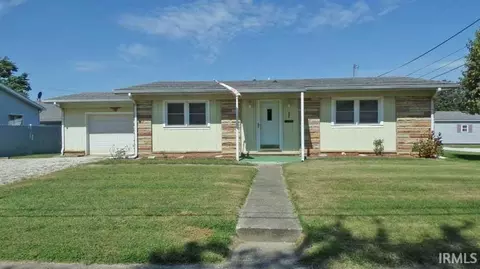 809 S 15th St, Vincennes, IN 47591