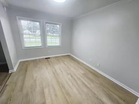 908 E 26th St, Muncie, IN 47302 photo 8
