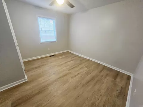 908 E 26th St, Muncie, IN 47302 photo 14