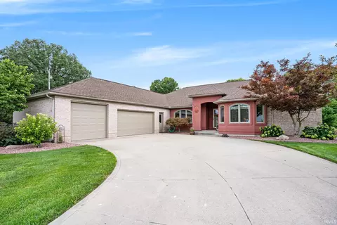 136 Kousa Ct, Goshen, IN 46526