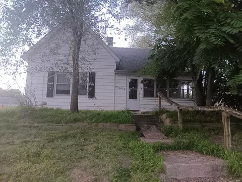 422 W Turner St, Bloomfield, IN 47424