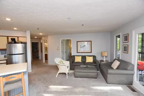 4020 Eagle Bay Dr, Bloomington, IN 47401 photo 6