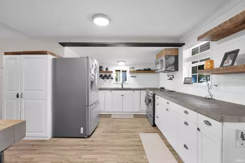 Kitchen - 7473 W State Road 54, Springville, IN 47462 photo 1 of 2
