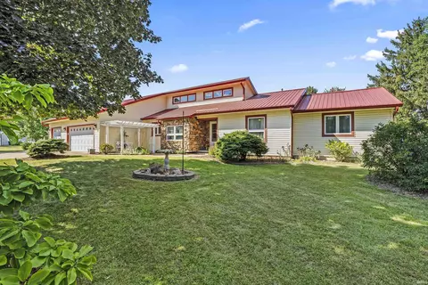 710 E Boydston Mill Dr, North Webster, IN 46555
