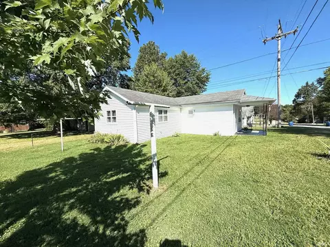 201 W Main St, Mitchell, IN 47446 photo 34