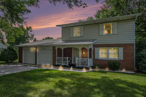 2309 Kenilworth Dr, Elkhart, IN 46514