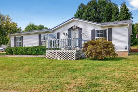 106 Edwards Ln, Odon, IN 47562 photo 5