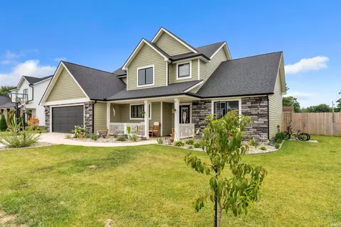 310 Todd St, Topeka, IN 46571