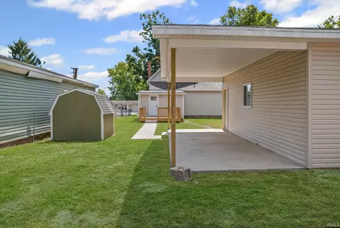 413 W Summit St, Delphi, IN 46923 photo 5