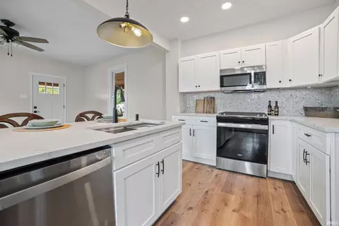 413 W Summit St, Delphi, IN 46923 photo 12