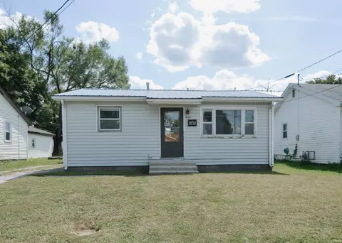 1605 E Morrison St, Frankfort, IN 46041