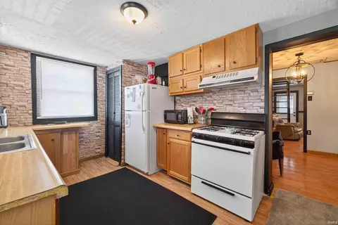 316 O St, Bedford, IN 47421 photo 18