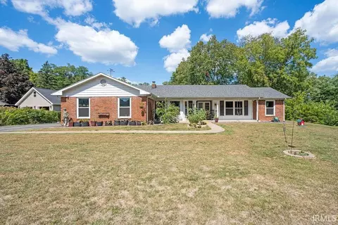 1628 S Riverview Rd, Peru, IN 46970