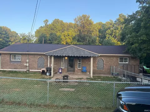 293 State Road 61, Winslow, IN 47598