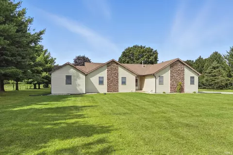 4945 N 100 E, Warsaw, IN 46582