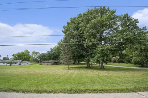 tbd Lot Apt 85 In Lamp Post Manor Estates Rd #85, Winona Lake, IN 46590