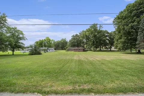 tbd Lot Apt 88 In Lamp Post Manor Estates Rd #88, Winona Lake, IN 46590