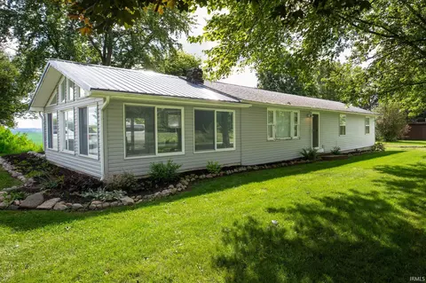 2830 N 1050 W, Etna Green, IN 46524