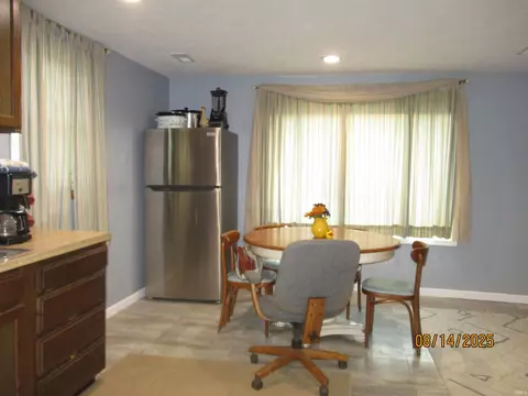Dining - 51772 Currant Rd, Granger, IN 46530 photo 1 of 1