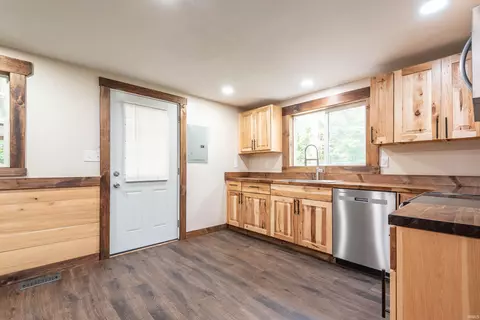 2410 Rabbitsville Rd, Mitchell, IN 47446 photo 8