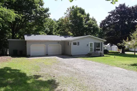 3877 N 400 E, Rolling Prairie, IN 46371 photo 2