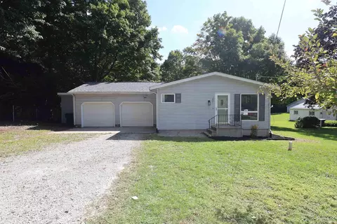 3877 N 400 E, Rolling Prairie, IN 46371 photo 1