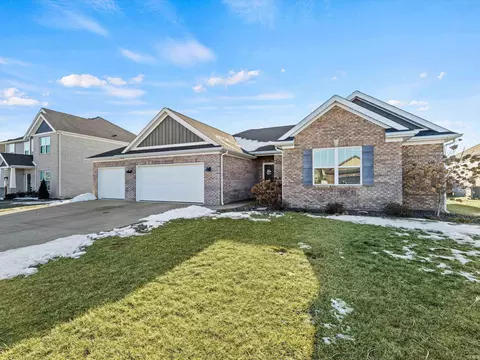 13044 Prairie Dr, Evansville, IN 47725