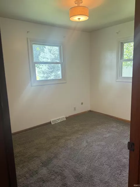 606 E Main St, Fowler, IN 47944 photo 14