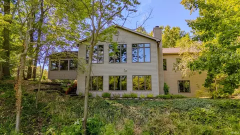 1403 Buckingham Pl, North Manchester, IN 46962