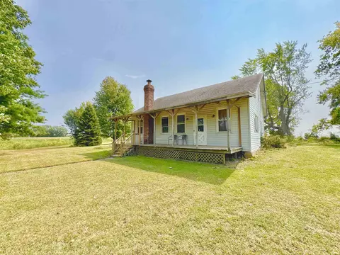 12581 W 500 N, Flora, IN 46929